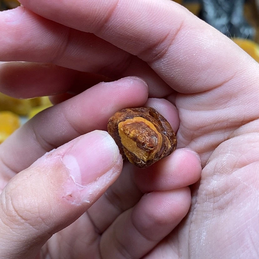 【闪购商品】定制琥珀未镶嵌熙***