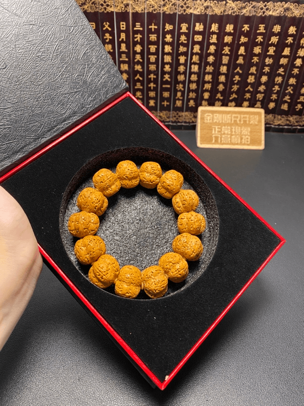 新品，满雕祥云龙珠金刚菩提12号