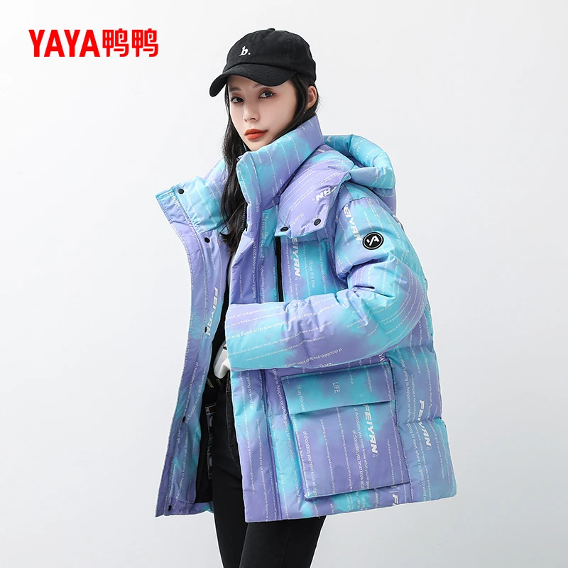 YAYA/鸭鸭【DYB00B0280】户外防风时尚印花潮流休闲连帽短款羽绒服