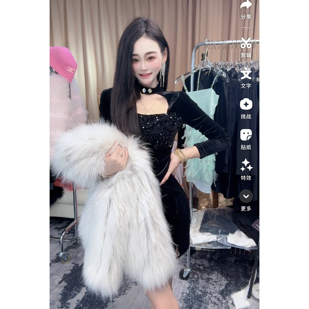 【CHANG.Q】250丝绒拼接珠片设计款长袖打底连衣裙