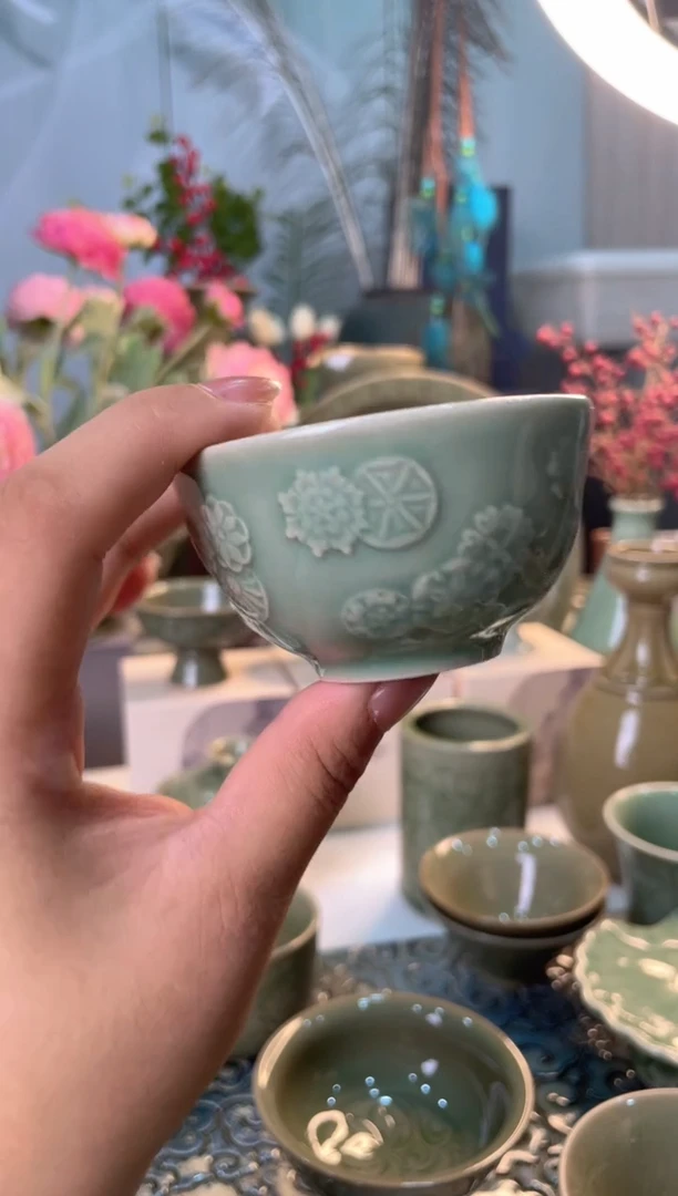 【闪购商品】瓶新唐 TS040绣球杯 两只 微瑕