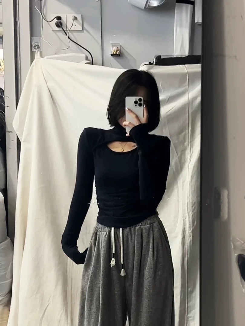 2024年时尚辣妹纯欲设计感半高领内搭镂空收腰显瘦打底衫上衣1702