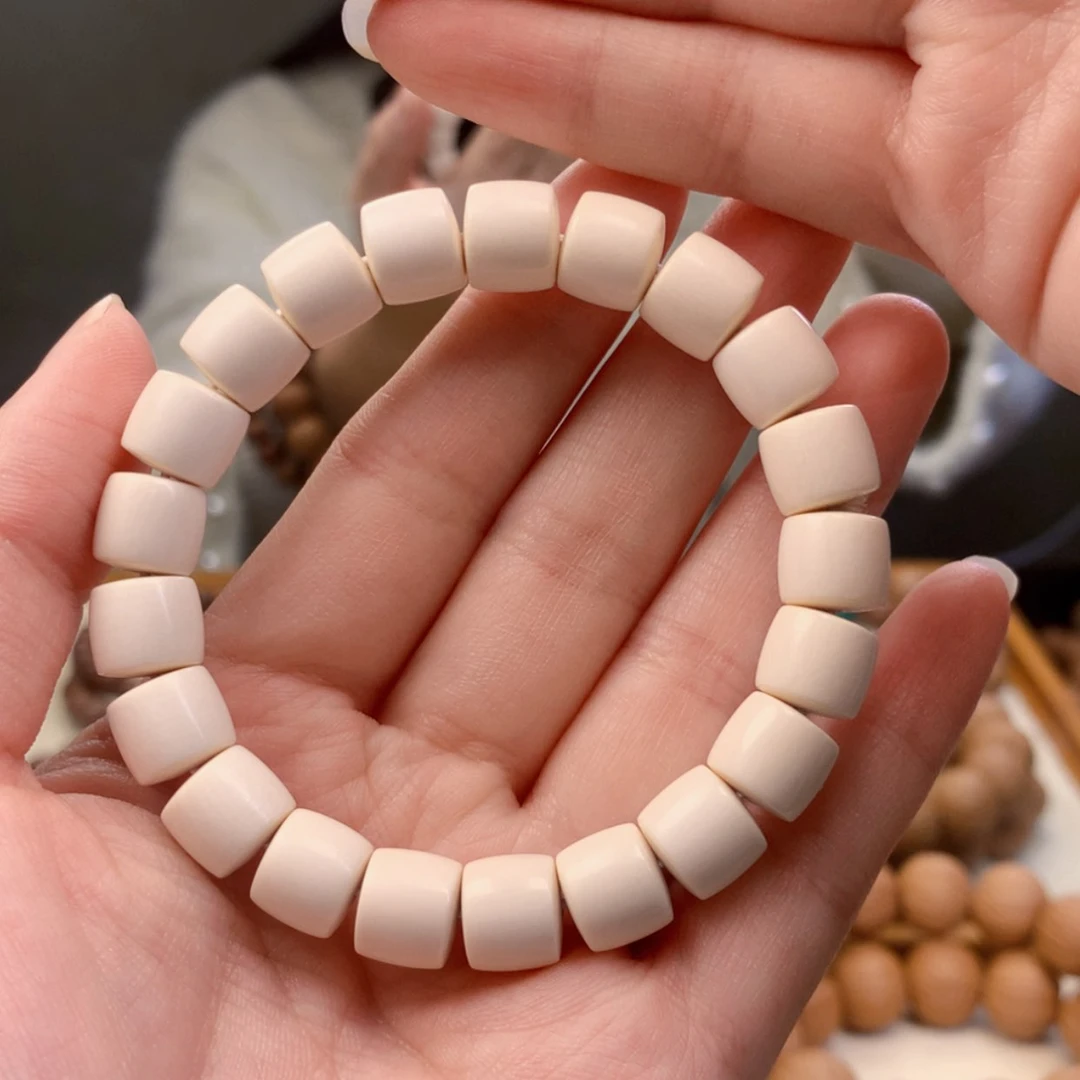 【闪购商品】桃核吊坠x****胖