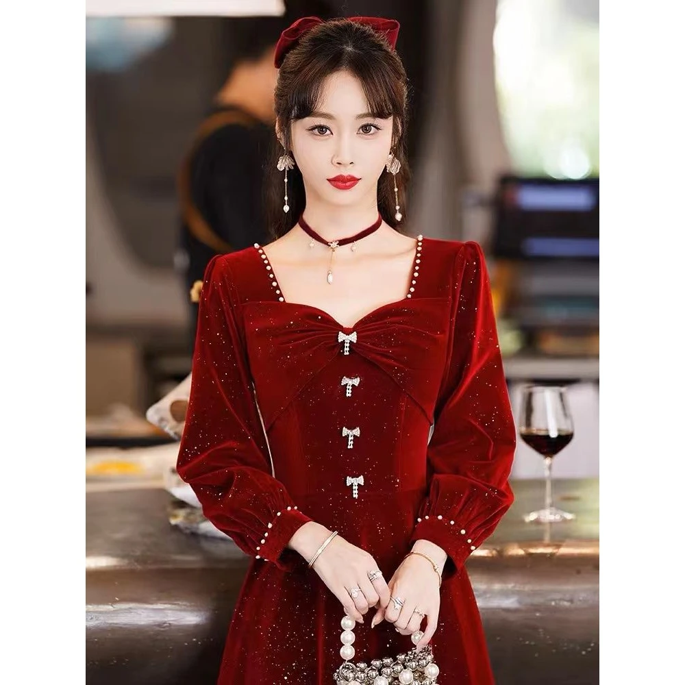 大码冬季敬酒服订婚新娘礼服女裙子胖mm遮肚子显瘦过年红色连衣裙