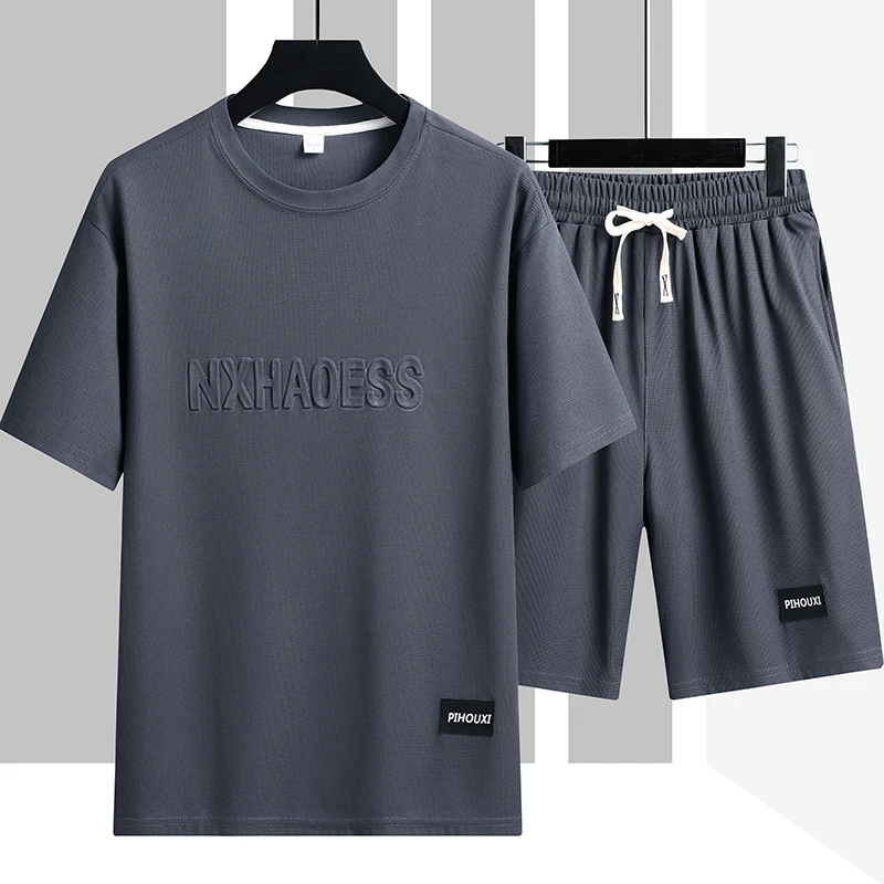 男士运动套装2024夏季潮流字母钢印跑步休闲t恤两件套短袖短裤男