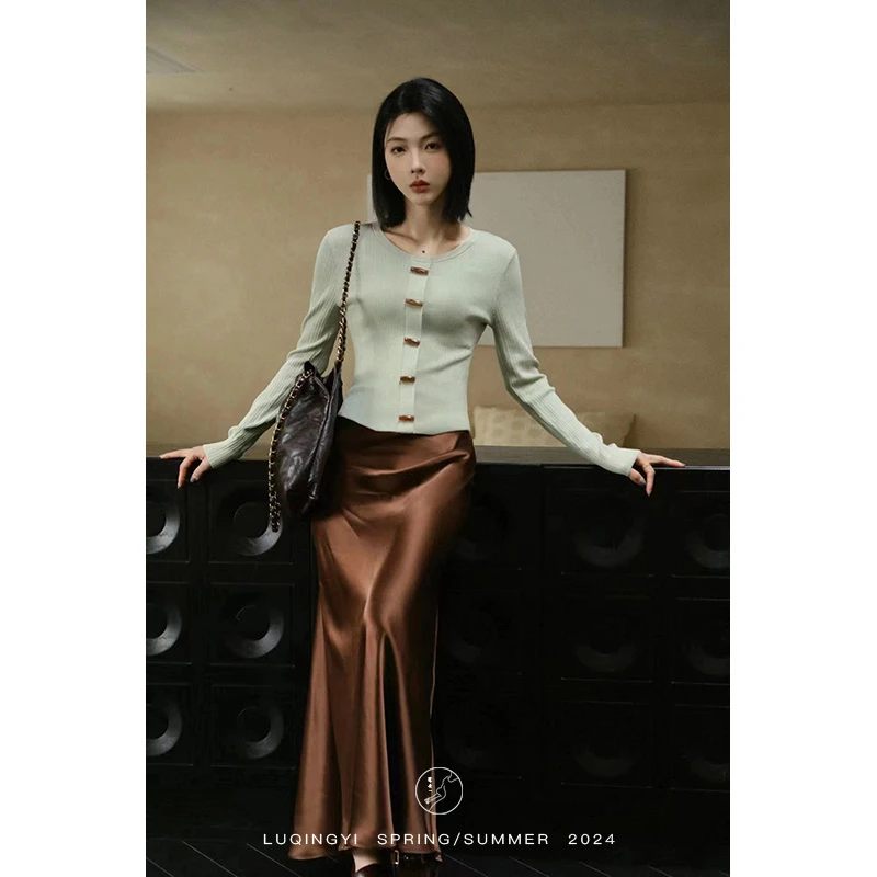 鹭青一【竹长青】新中式针织衫女仿玉石扣打底衫早春上衣L24M1863H