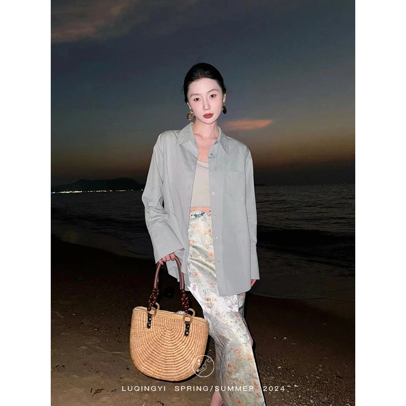 鹭青一原创【绣瑰】春日衬衫女春独特刺绣翻领内搭衬衣L24C7099B