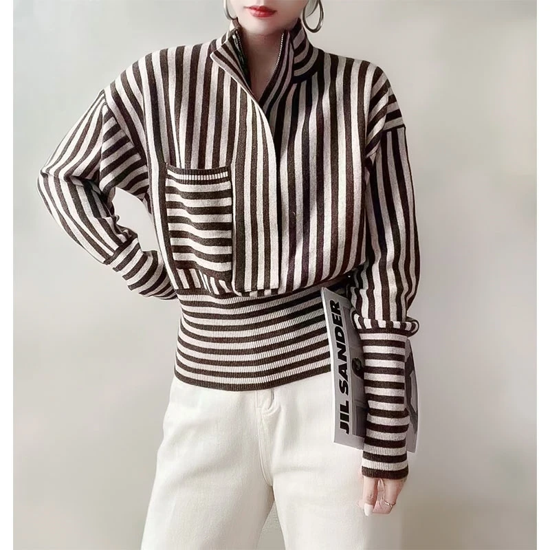 宽松立领条纹针织衫复古上衣休闲减龄设计感毛衣女2023秋冬装新款