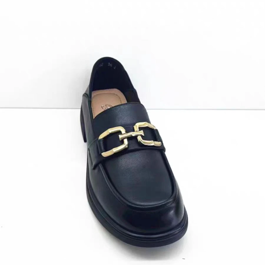 8182高品质女士软底英伦风一脚蹬乐福鞋