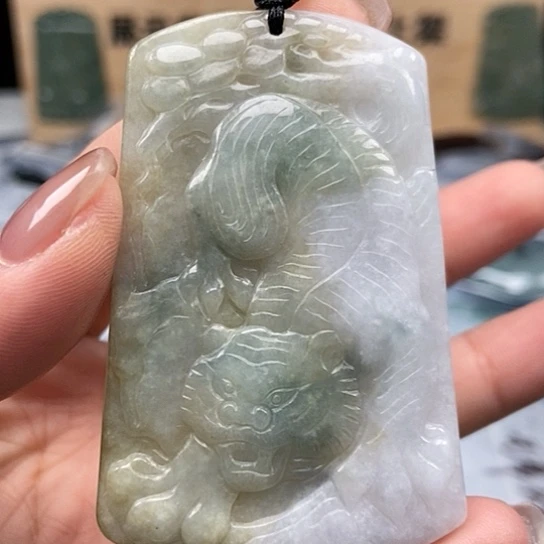 翡翠颈饰未镶嵌福利