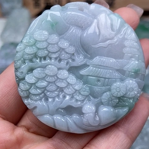 翡翠颈饰未镶嵌山水牌两面工