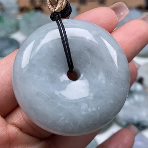翡翠颈饰未镶嵌福利
