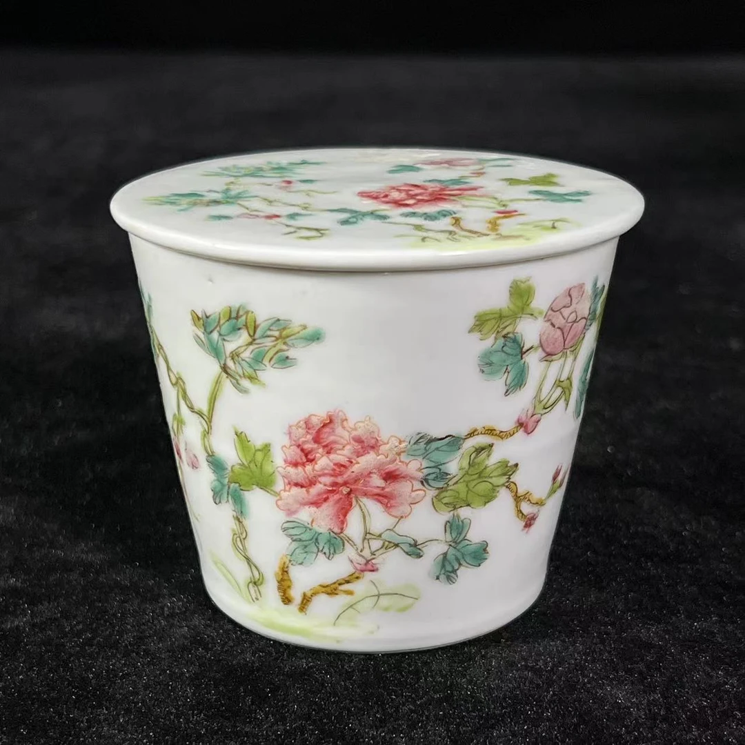 Lot3: 粉彩花卉水呈D:8.7cm