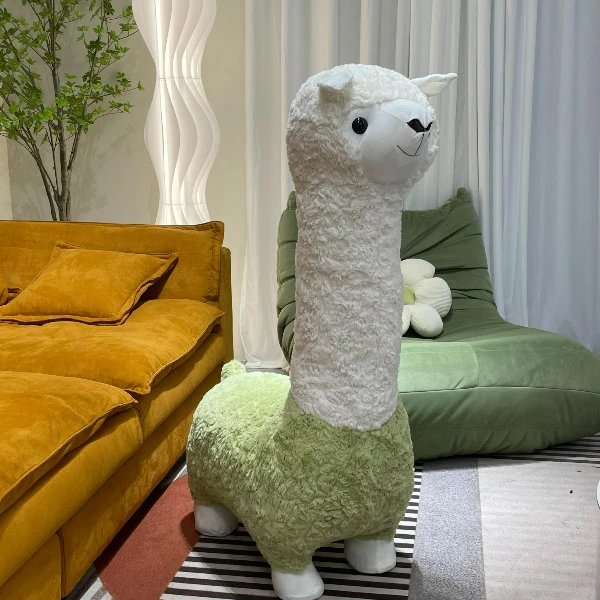 羊驼客厅沙发创意时尚可爱家用1.1米高毛绒单人椅个性卡通落地
