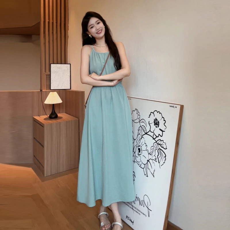 温柔风法式挂脖连衣裙女2024夏季新款高级感无袖气质长裙子2549