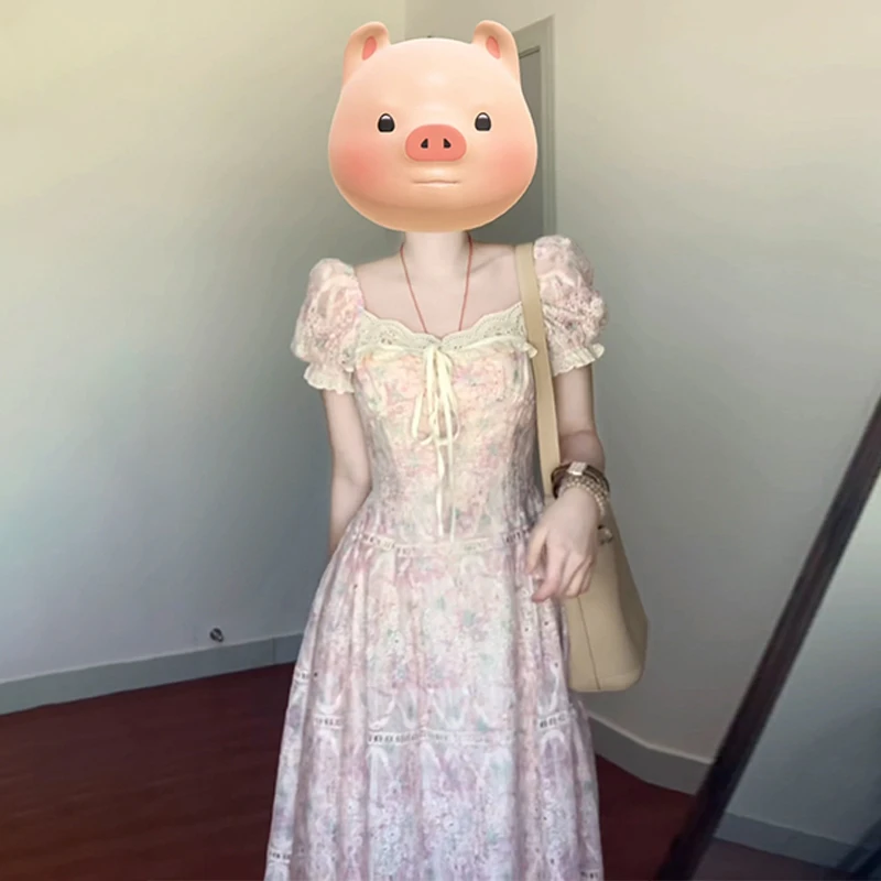 3342粉色刺绣碎花连衣裙子2024年新款方领泡泡袖高级感法式长裙