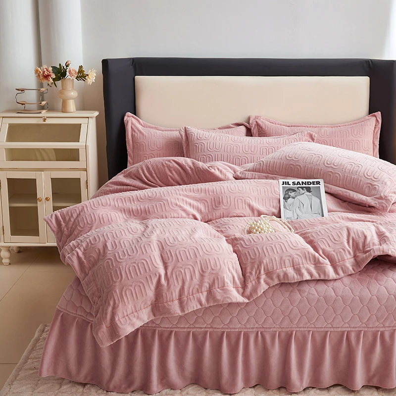 加厚牛奶绒四件套纯色夹棉床盖轻奢床品防静电冬季珊瑚绒双面绒