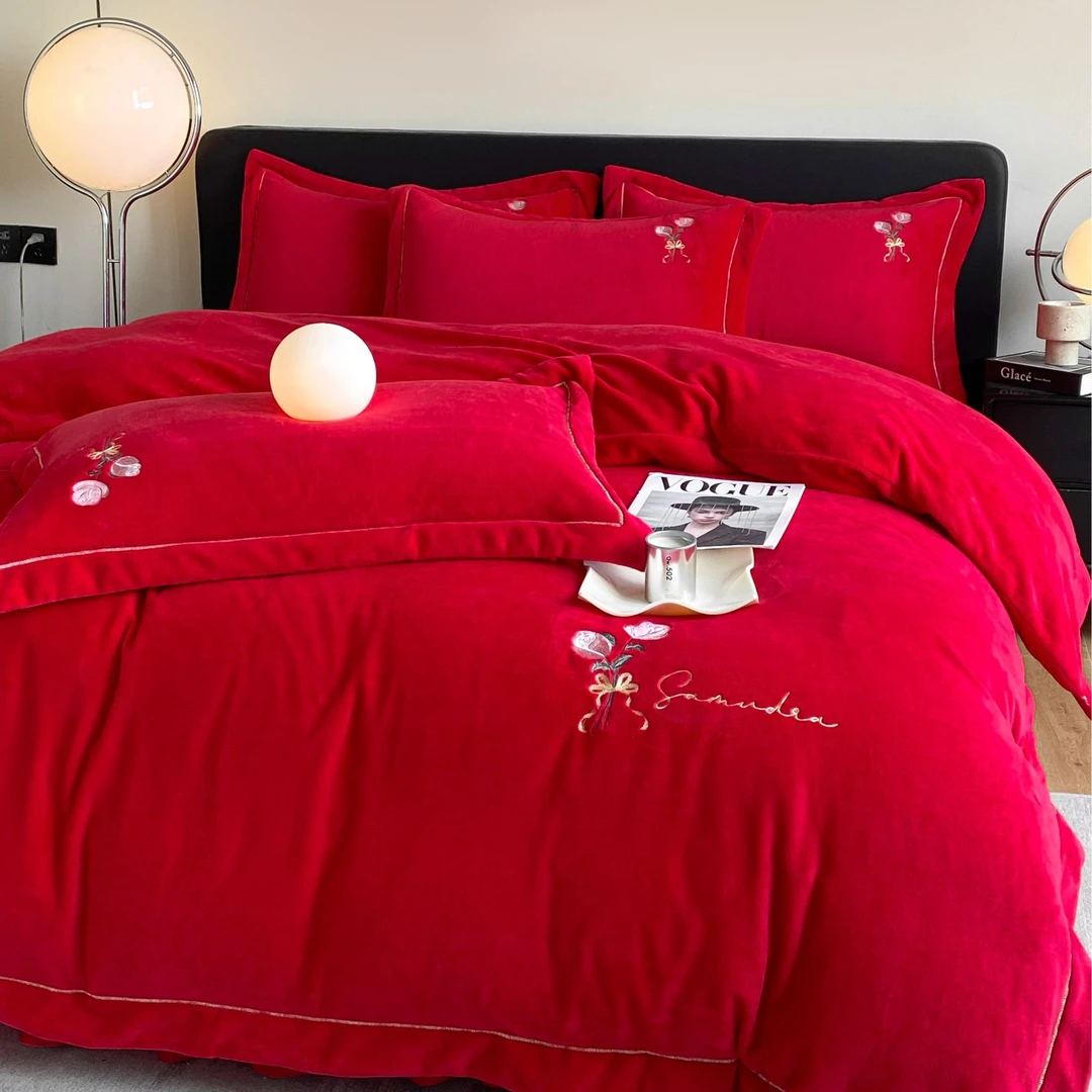 床盖牛奶绒四件套法兰绒床上用品夹棉床单双面绒加厚保暖被套轻奢