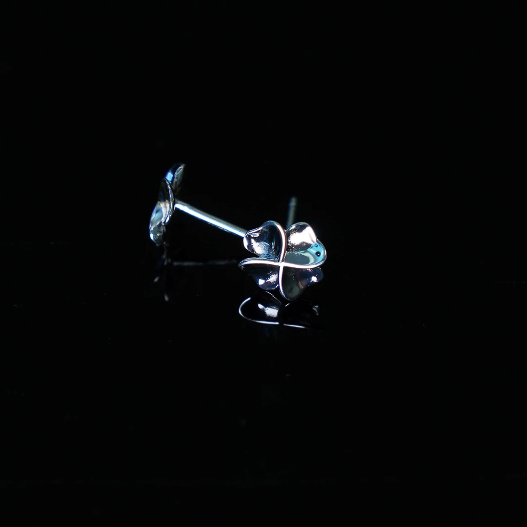 足银耳饰 【三月同款】足银四叶草耳钉 Y66