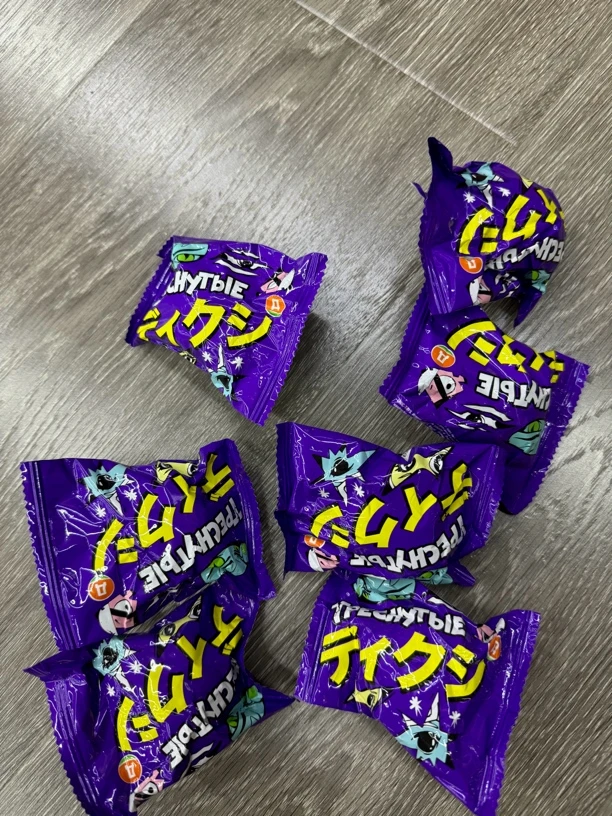99新 混款,儿童扭蛋玩具,不倒翁,款式多样,随机发