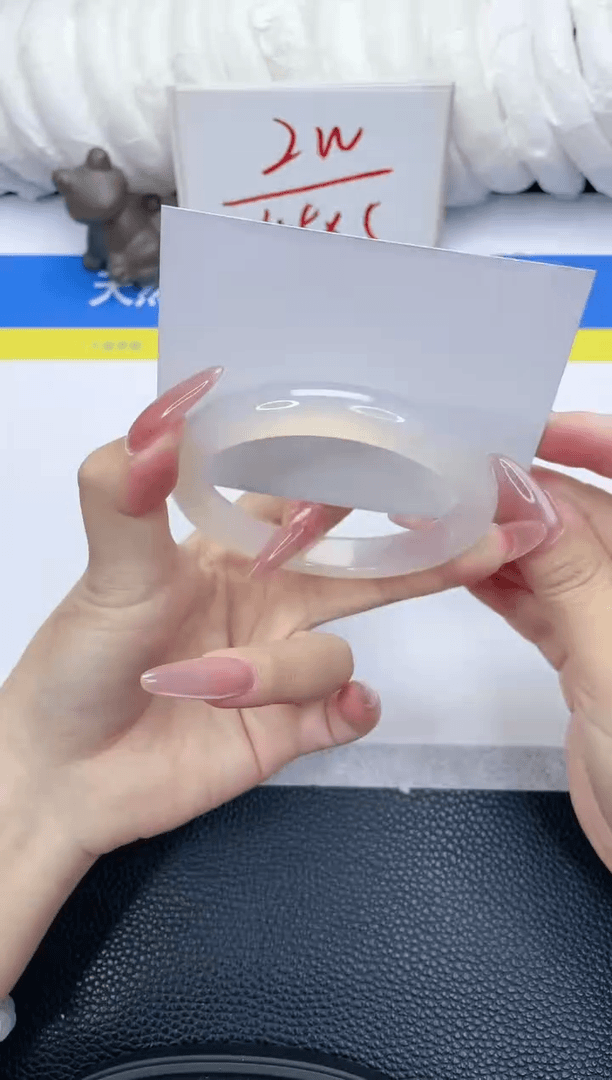 【闪购商品】石英质玉手镯未镶嵌253-60