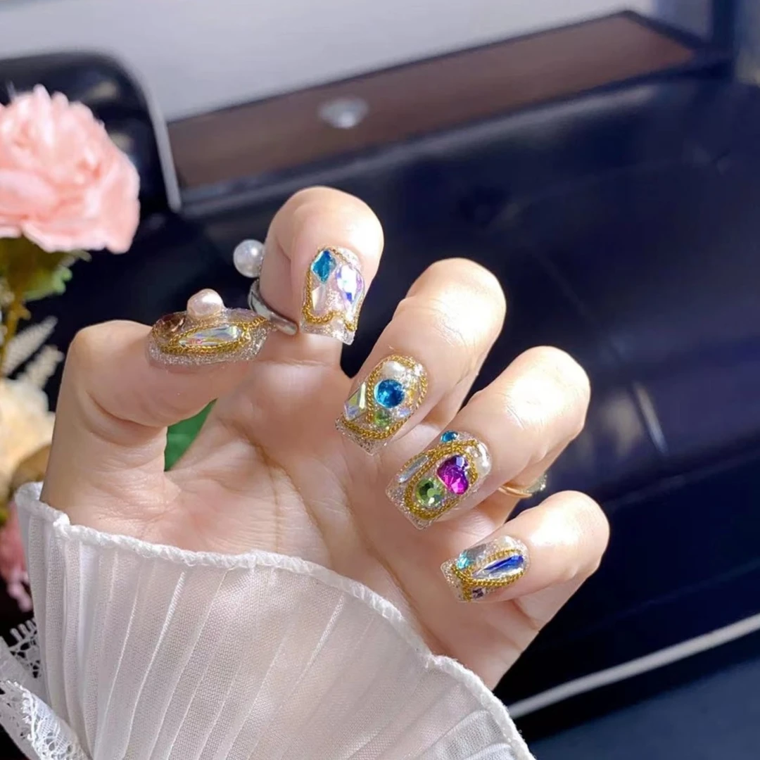 【富家小姐】NAIXI 纯手工穿戴甲 显白气质裸冰白色墨镜粉美甲