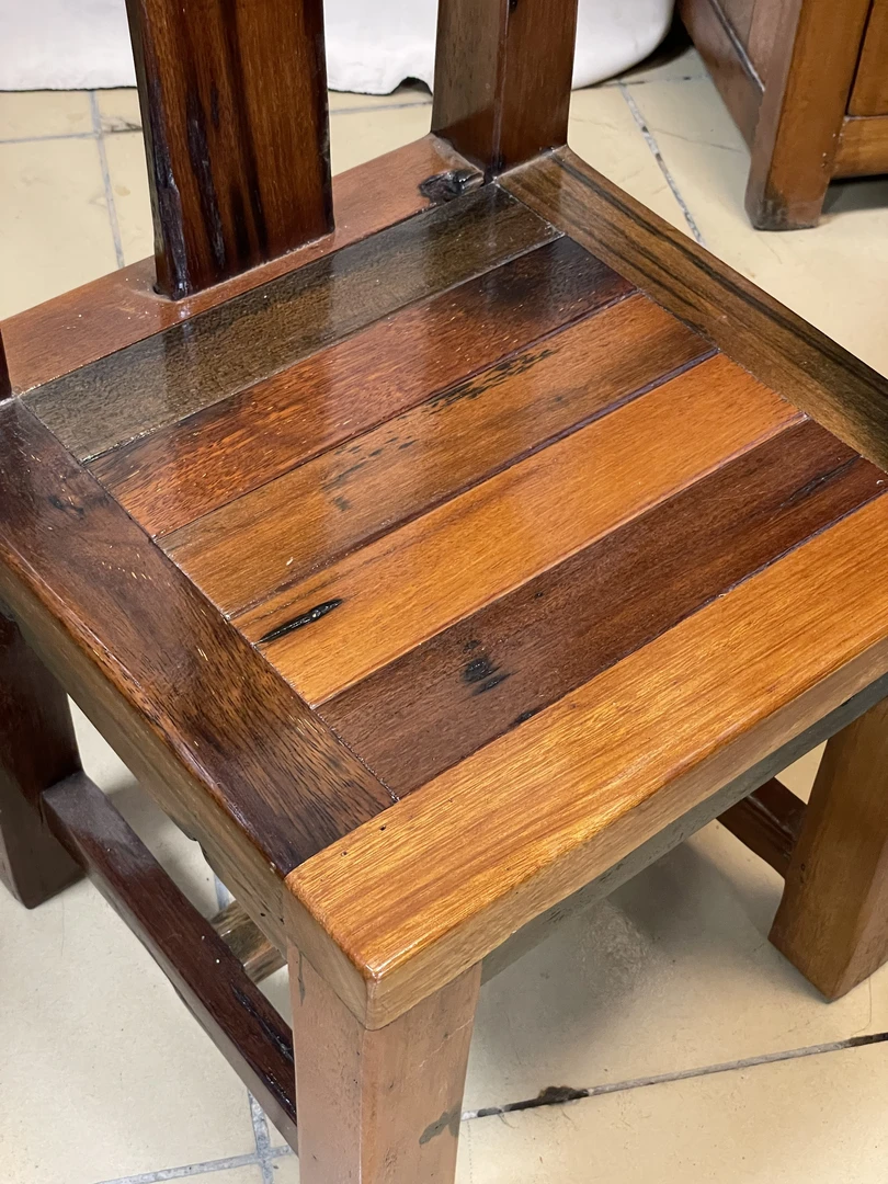 实木类老船木靠背椅