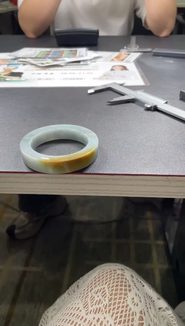 【闪购商品】定制翡翠手镯未镶嵌手镯DDH/发一件