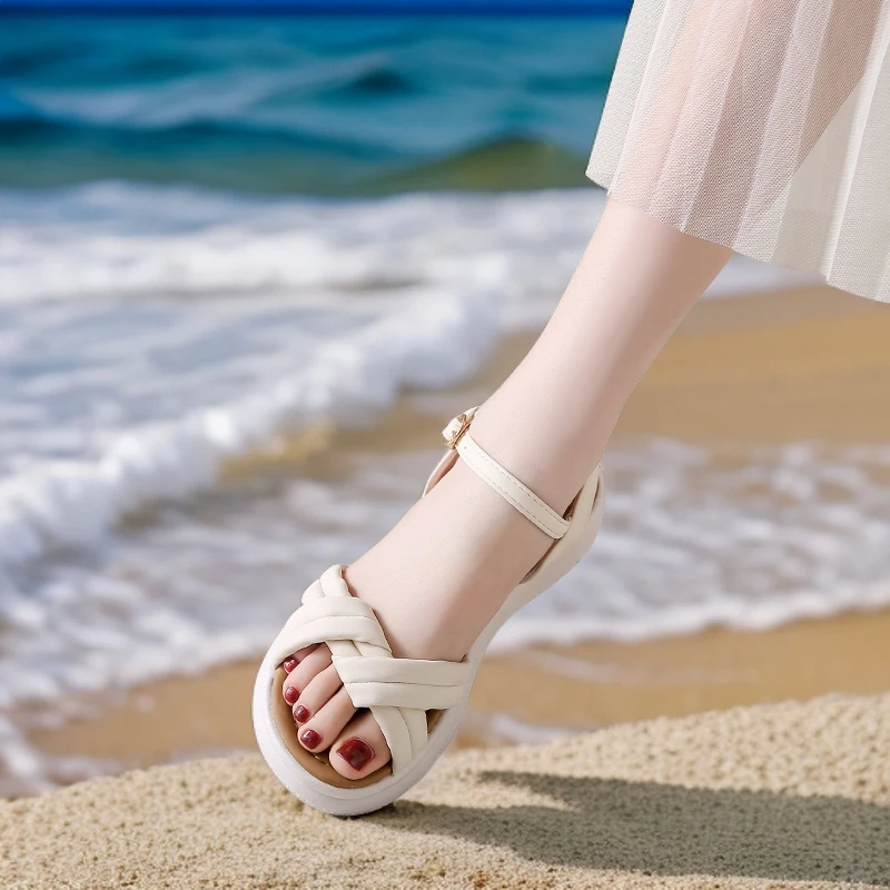 仙女风凉鞋女款2024新款厚底外穿小码33软底配裙子一字带时尚凉拖