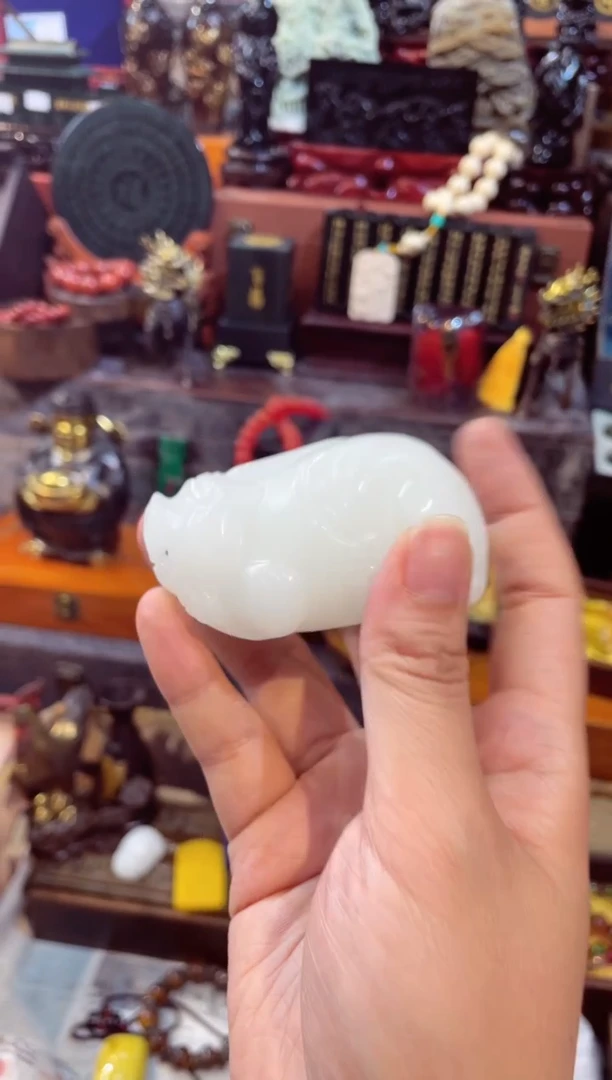 【闪购商品】和田玉把件未镶嵌大貔貅