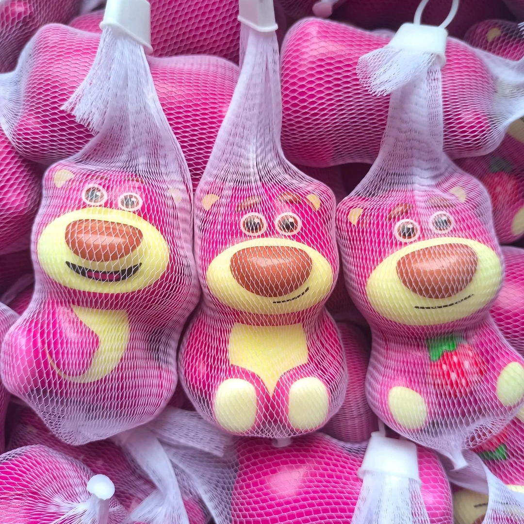 爆款创意草莓小熊捏捏乐慢回弹解压玩具公仔发泄减压神器摆件