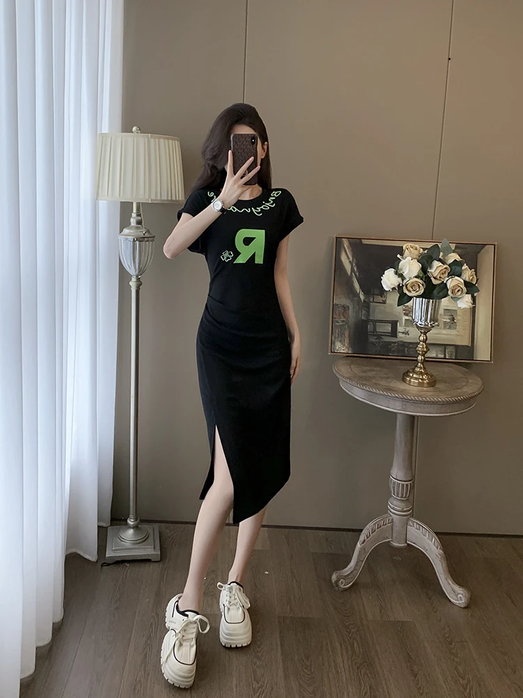 2024夏季高级感修身连衣裙褶皱开叉包臀裙女气质显瘦小个子裙子女