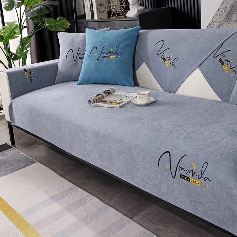 外贸高品质蓝色灯芯绒刺绣沙发垫110尺寸