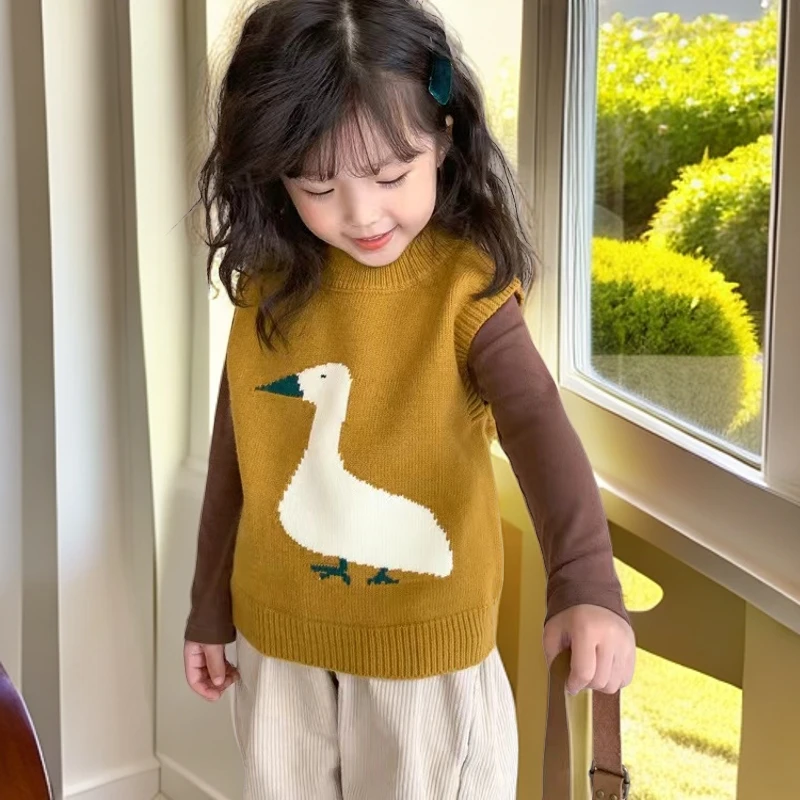 2025春秋新款女童背心套头宝宝洋气上衣时髦休闲衣服儿童针织马甲