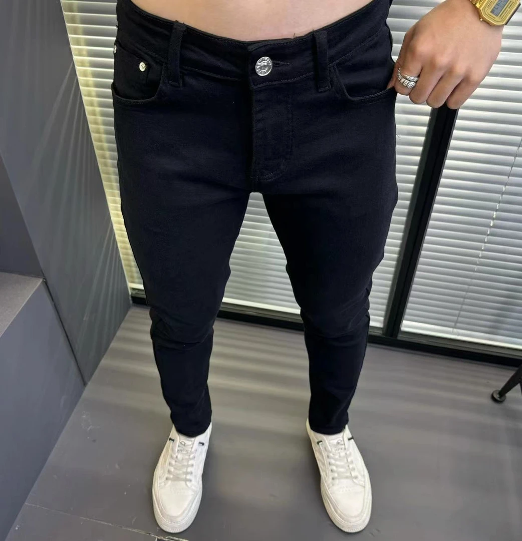 名图服饰秋冬新款防褪色简约黑白修身小脚十分裤百搭男士黑色6157