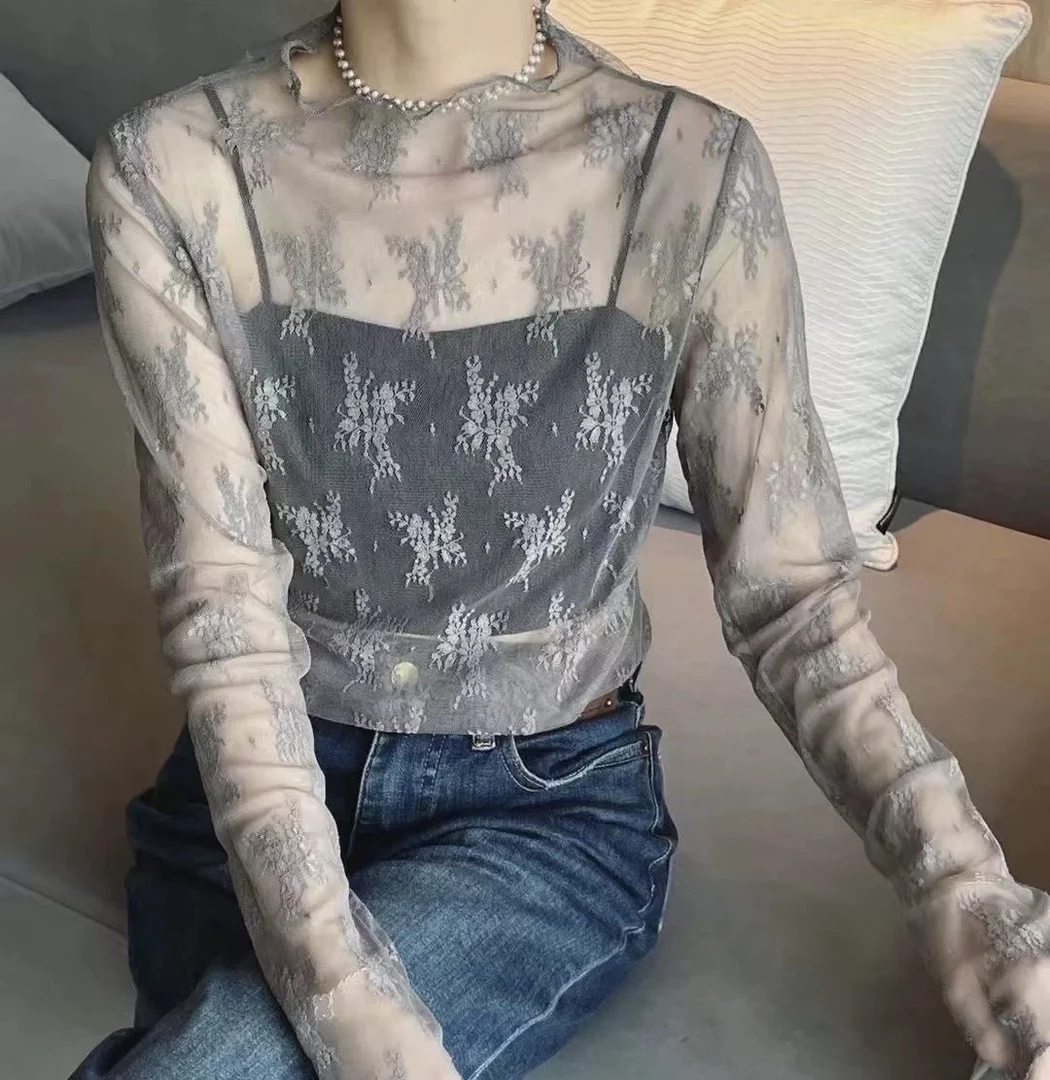 【伊家】蕾丝钩花网纱性感内搭上衣
