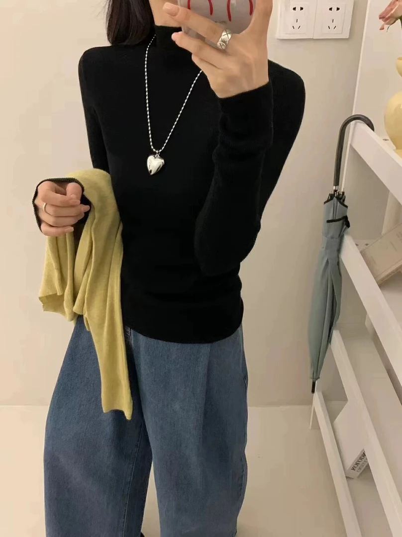 【伊家】纯色修身百搭打底衫