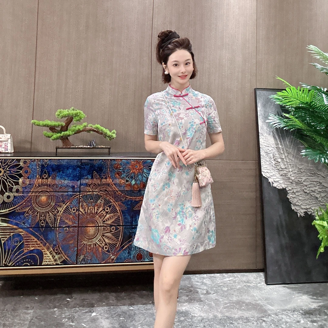 KK颜小新【蝶舞花影】新中式国风气质休闲日常修身夏季提花连衣裙
