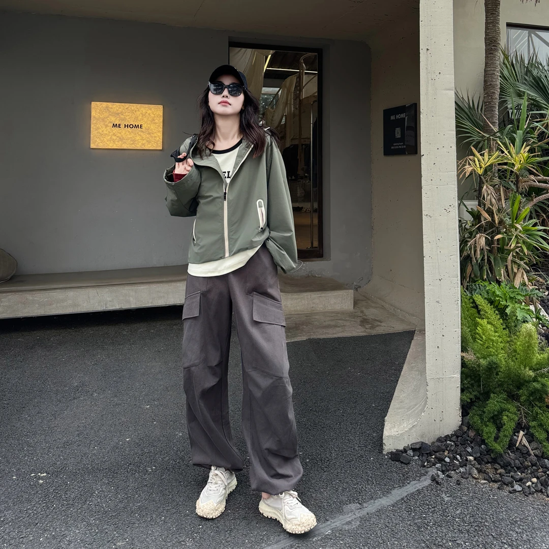 今婷美式百搭设计感宽松褶皱跳伞裤工装运动休闲裤女-JH24301335