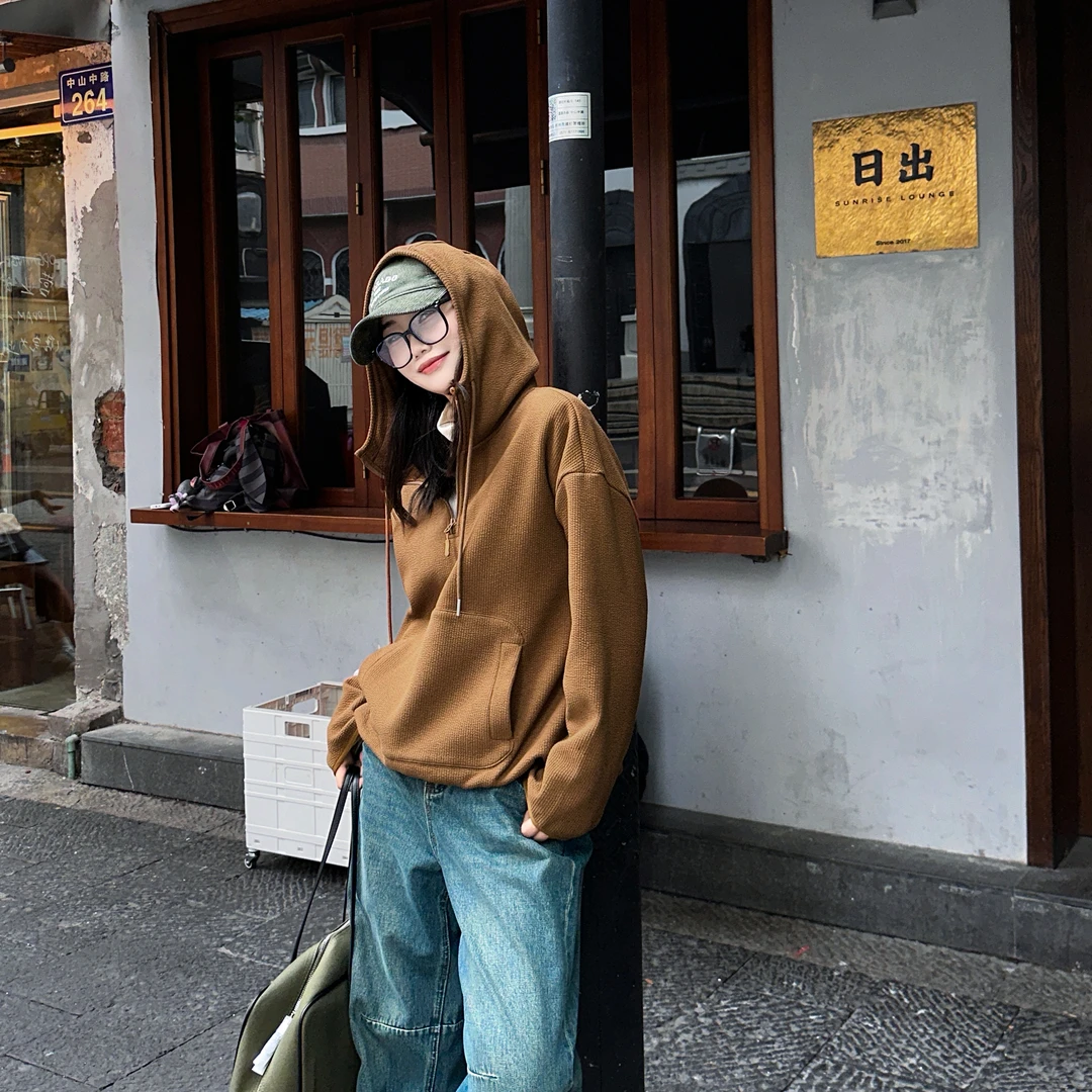 今婷韩版休闲百搭宽松舒适抽绳半拉链套头加绒连帽卫衣-M24302343