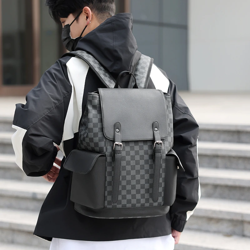 轻奢款男士双肩包2024秋冬新款大容量背包