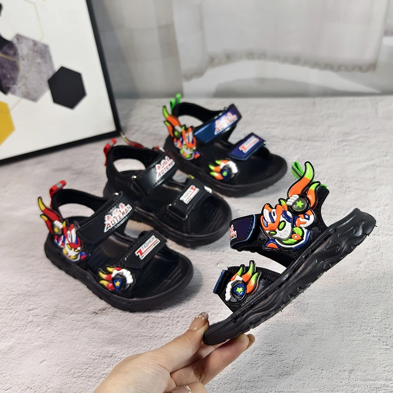 2024夏季男童小童奥特曼超人宝宝凉鞋软底防滑2-4岁儿童沙滩鞋潮