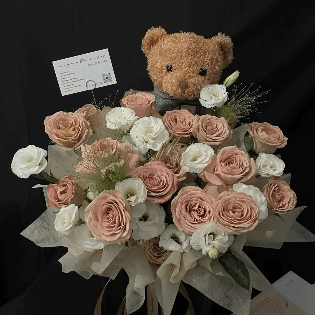可小熊抱抱桶花束卡布奇诺玫瑰花束鲜花花店图片同城配送附近上门