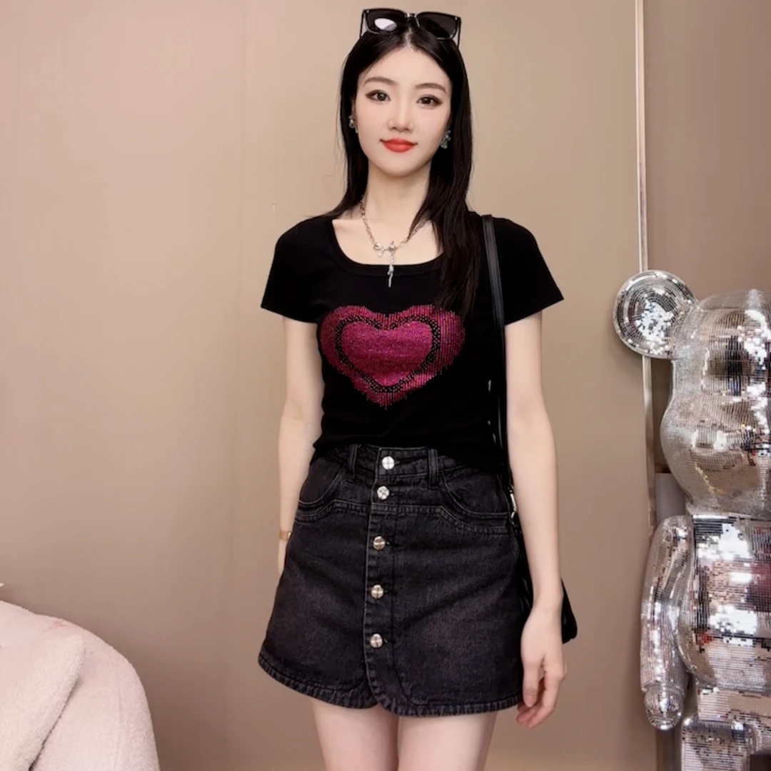 美拉德夏季高档时尚重工爱心烫钻洋气短袖T恤纯棉修身显瘦上衣女