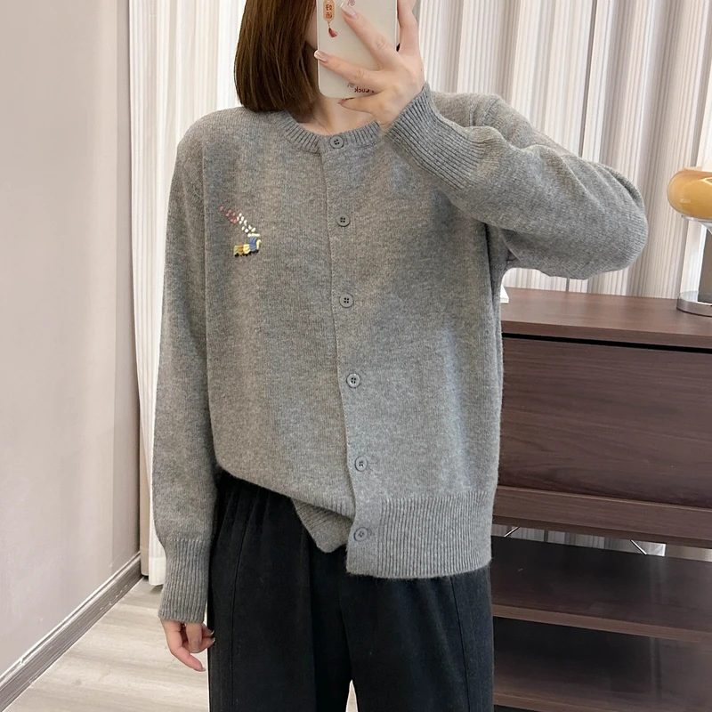 卡通图案绣花纯色基础开衫针织衫秋冬季新款上衣宽松韩版毛衣外套