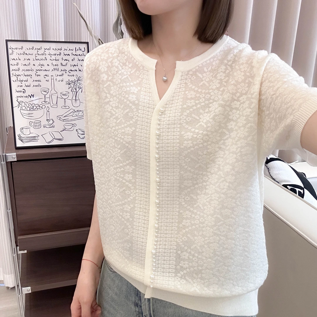 大小珍珠花朵提花V领勾花短袖针织衫夏季新款上衣宽松气质T恤女