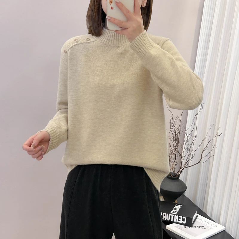 三颗钻扣半高领纯色针织打底衫秋冬季新款上衣宽松韩版毛衣内搭女
