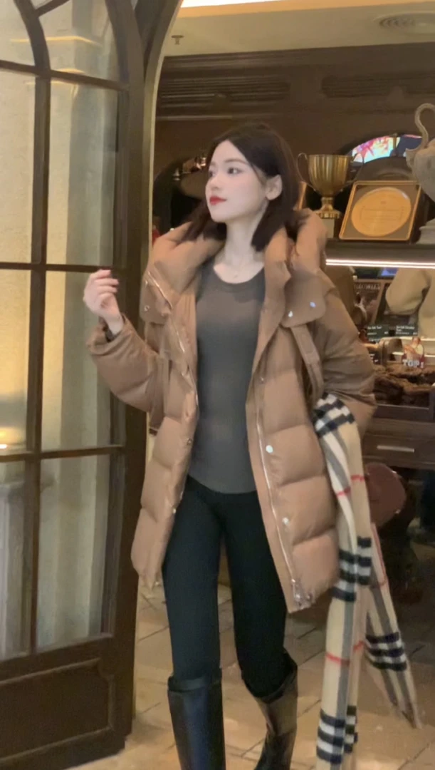 【KK专属】冬季新款高蓬松云朵泡芙中长款飘带羽绒服8106