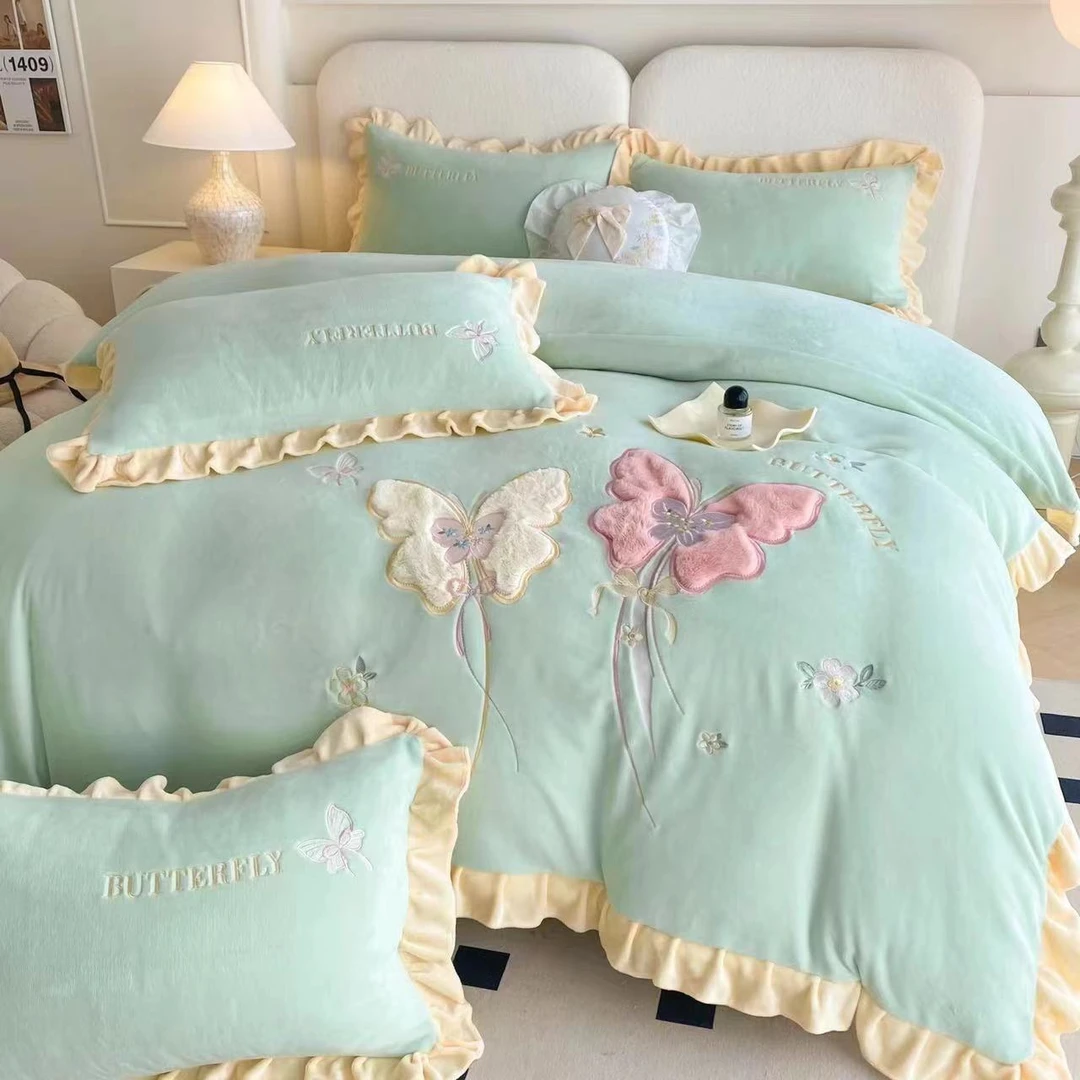 （青春绿）2024款冬季保暖重工刺绣全消光牛奶绒花边四件套--凯瑟琳