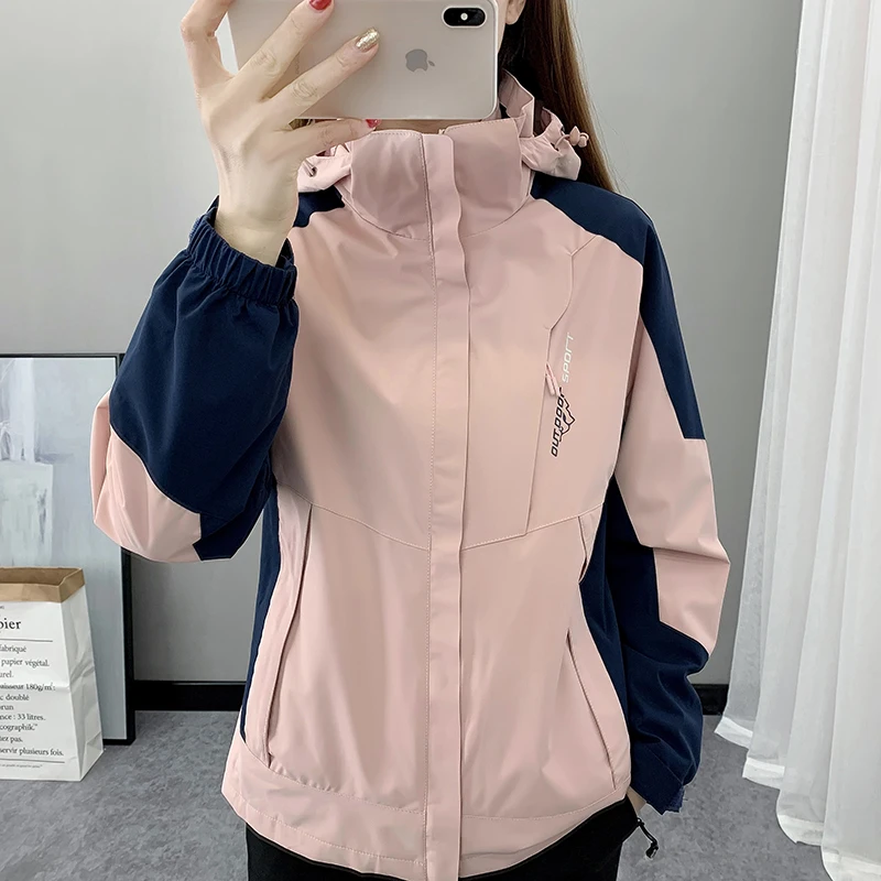 户外冲锋衣女款爬山大码三合一防风防水外套防暴雨登山服防寒服男